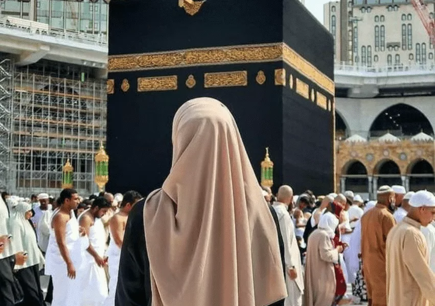 Hajj et Omra Femmes : Conseils et Préparation